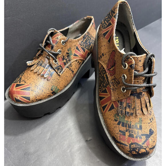CS T&P Harajuku Platform Shoes UK Punk Print Brown Chunky Lace Up Goth Size M - Picture 1 of 15